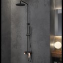 Colonna doccia con finitura nera e dettagli in oro rosa | KAM-KANDA NERO-RG kamalu - 1