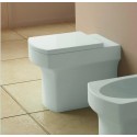 WC filomuro con sedile Termoindurente e soft-close Linea Alix