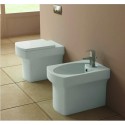 WC filomuro con sedile Termoindurente e soft-close Linea Alix