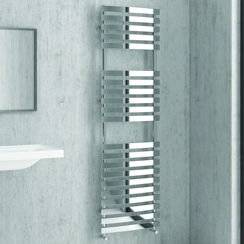 Scalda bagno Termoarredo  con tubi piatti modello Kam-372 kamalubagno
